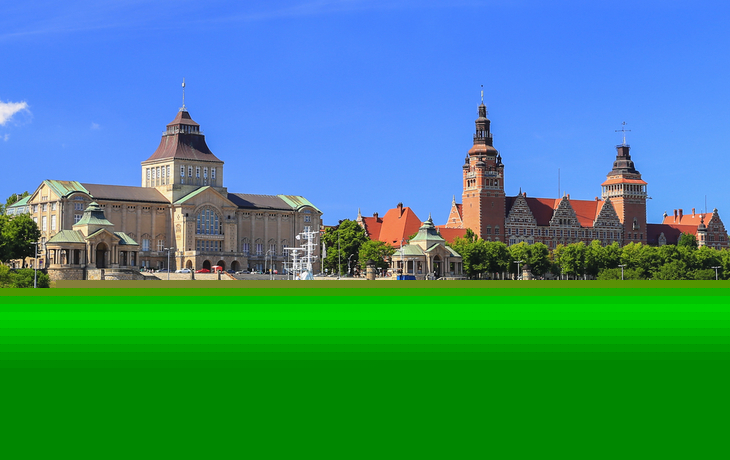 Hakenterrasse und Nationalmuseum in Stettin am Fluss Oder, Polen